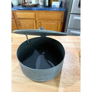 Round Metal Container With Lid Chain Decorative Storage Bowl